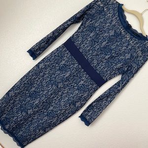 Lace midi long sleeve dress.